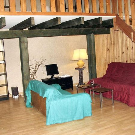 Studio Confortable Pres De Beaumont Du Perigord 60 M² Cheminee Dış mekan fotoğraf